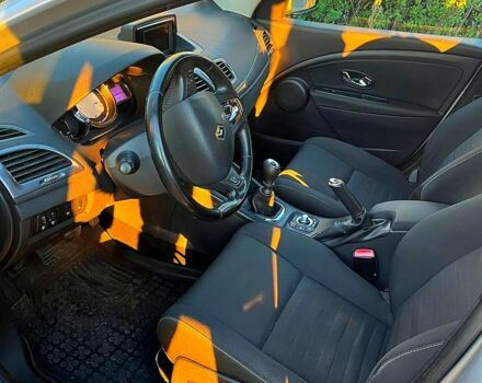 Серый Рено Меган, объемом двигателя 1.5 л и пробегом 250 тыс. км за 8300 $, фото 1 на Automoto.ua