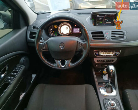 Серый Рено Меган, объемом двигателя 1.5 л и пробегом 216 тыс. км за 8990 $, фото 14 на Automoto.ua