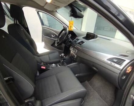 Серый Рено Меган, объемом двигателя 1.5 л и пробегом 235 тыс. км за 8900 $, фото 30 на Automoto.ua