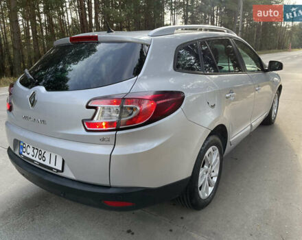 Серый Рено Меган, объемом двигателя 1.46 л и пробегом 148 тыс. км за 8950 $, фото 64 на Automoto.ua