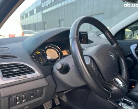 Сірий Рено Меган, об'ємом двигуна 1.5 л та пробігом 258 тис. км за 7990 $, фото 17 на Automoto.ua