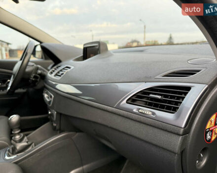 Серый Рено Меган, объемом двигателя 1.2 л и пробегом 101 тыс. км за 8700 $, фото 31 на Automoto.ua