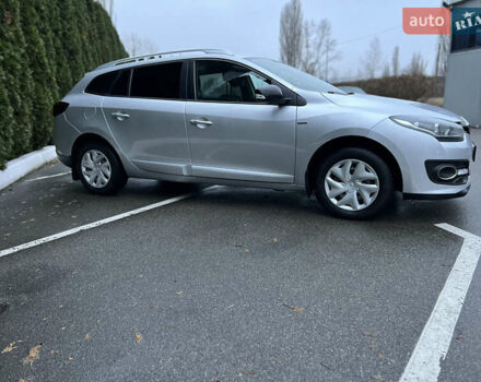 Серый Рено Меган, объемом двигателя 1.5 л и пробегом 162 тыс. км за 10500 $, фото 2 на Automoto.ua