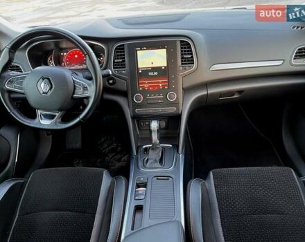 Рено Меган 2016 в Бердичеве на Automoto.ua Серый Рено Меган, объемом двигателя 1.46 л и пробегом 216 тыс. км за 13200 $, фото 17 на Automoto.ua