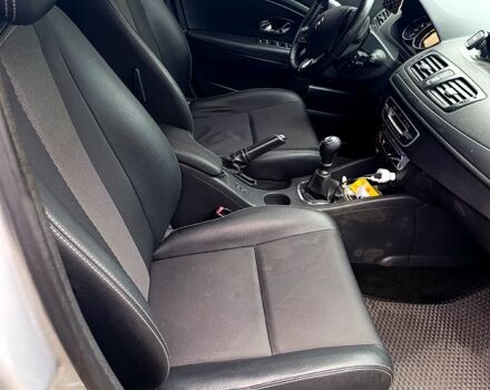 Серый Рено Меган, объемом двигателя 1.5 л и пробегом 246 тыс. км за 8200 $, фото 9 на Automoto.ua