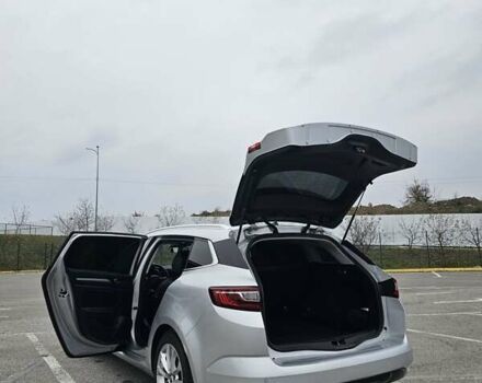 Серый Рено Меган, объемом двигателя 1.46 л и пробегом 217 тыс. км за 13350 $, фото 5 на Automoto.ua