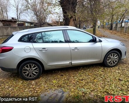 Серый Рено Меган, объемом двигателя 1.5 л и пробегом 246 тыс. км за 8200 $, фото 12 на Automoto.ua