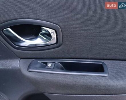 Серый Рено Меган, объемом двигателя 1.5 л и пробегом 160 тыс. км за 10500 $, фото 25 на Automoto.ua