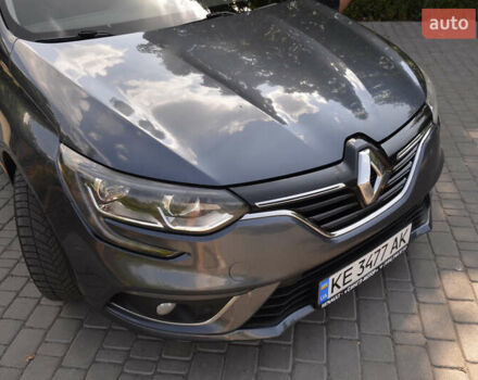 Серый Рено Меган, объемом двигателя 1.46 л и пробегом 393 тыс. км за 10999 $, фото 13 на Automoto.ua