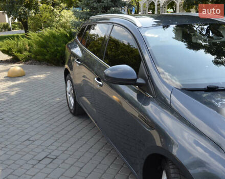 Серый Рено Меган, объемом двигателя 1.46 л и пробегом 393 тыс. км за 10999 $, фото 11 на Automoto.ua