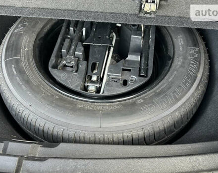 Серый Рено Меган, объемом двигателя 1.46 л и пробегом 184 тыс. км за 14900 $, фото 47 на Automoto.ua