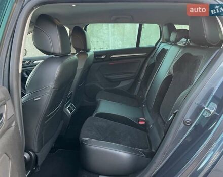 Рено Меган 2016 в Бердичеве на Automoto.ua Серый Рено Меган, объемом двигателя 1.46 л и пробегом 216 тыс. км за 13200 $, фото 24 на Automoto.ua