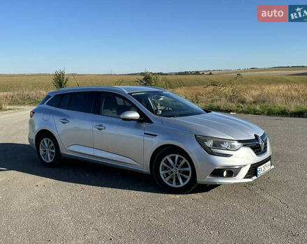 Серый Рено Меган, объемом двигателя 1.5 л и пробегом 280 тыс. км за 11500 $, фото 2 на Automoto.ua