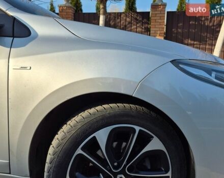 Сірий Рено Меган, об'ємом двигуна 1.6 л та пробігом 241 тис. км за 8600 $, фото 16 на Automoto.ua