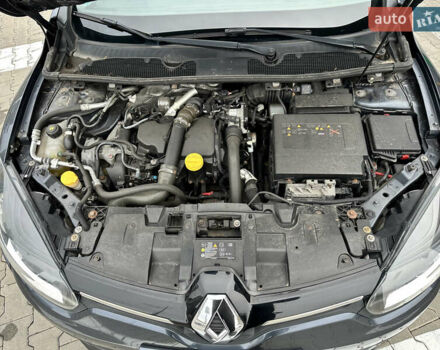 Сірий Рено Меган, об'ємом двигуна 1.5 л та пробігом 186 тис. км за 10750 $, фото 22 на Automoto.ua
