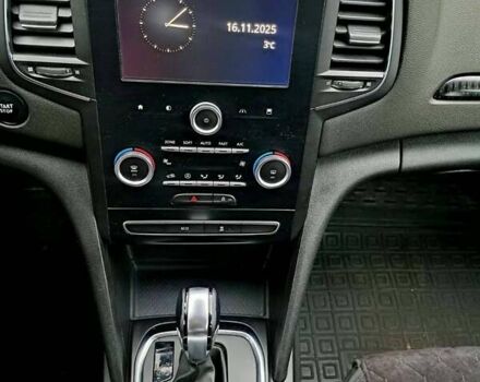 Серый Рено Меган, объемом двигателя 1.5 л и пробегом 260 тыс. км за 11300 $, фото 3 на Automoto.ua