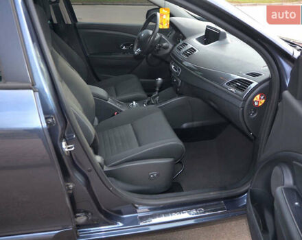 Сірий Рено Меган, об'ємом двигуна 1.5 л та пробігом 186 тис. км за 10450 $, фото 19 на Automoto.ua