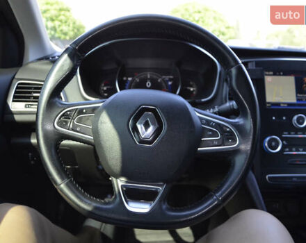 Серый Рено Меган, объемом двигателя 1.46 л и пробегом 393 тыс. км за 10999 $, фото 48 на Automoto.ua