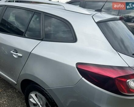 Серый Рено Меган, объемом двигателя 1.62 л и пробегом 280 тыс. км за 10000 $, фото 3 на Automoto.ua