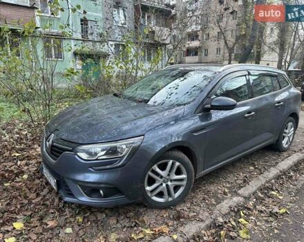 Серый Рено Меган, объемом двигателя 1.46 л и пробегом 225 тыс. км за 10999 $, фото 3 на Automoto.ua
