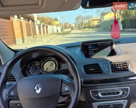Сірий Рено Меган, об'ємом двигуна 1.6 л та пробігом 241 тис. км за 8600 $, фото 14 на Automoto.ua