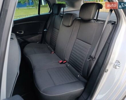 Серый Рено Меган, объемом двигателя 1.5 л и пробегом 160 тыс. км за 10500 $, фото 18 на Automoto.ua