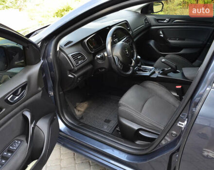 Серый Рено Меган, объемом двигателя 1.46 л и пробегом 393 тыс. км за 10999 $, фото 32 на Automoto.ua