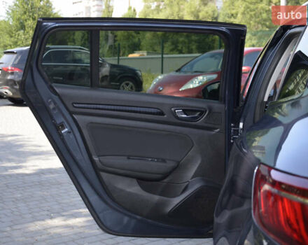 Серый Рено Меган, объемом двигателя 1.46 л и пробегом 393 тыс. км за 10999 $, фото 52 на Automoto.ua