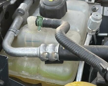 Рено Меган 2016 в Бердичеве на Automoto.ua Серый Рено Меган, объемом двигателя 1.46 л и пробегом 216 тыс. км за 13200 $, фото 65 на Automoto.ua