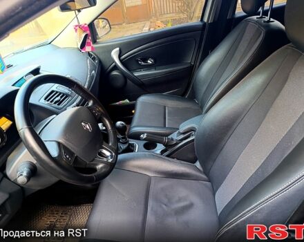 Серый Рено Меган, объемом двигателя 1.5 л и пробегом 246 тыс. км за 8200 $, фото 2 на Automoto.ua