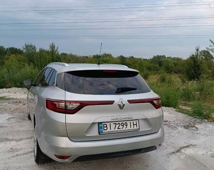 Серый Рено Меган, объемом двигателя 1.5 л и пробегом 236 тыс. км за 12299 $, фото 4 на Automoto.ua