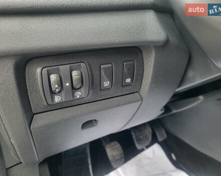 Серый Рено Меган, объемом двигателя 1.5 л и пробегом 198 тыс. км за 10600 $, фото 31 на Automoto.ua