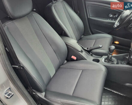 Серый Рено Меган, объемом двигателя 1.5 л и пробегом 198 тыс. км за 10600 $, фото 22 на Automoto.ua
