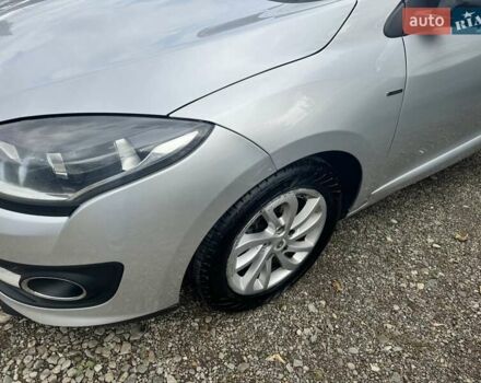 Серый Рено Меган, объемом двигателя 1.62 л и пробегом 280 тыс. км за 10000 $, фото 6 на Automoto.ua