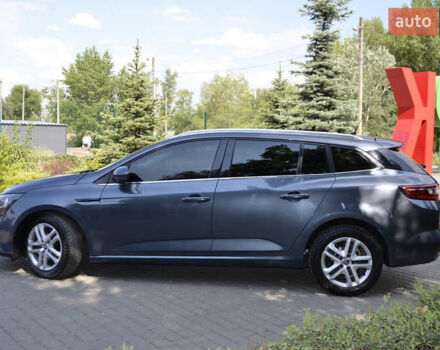 Серый Рено Меган, объемом двигателя 1.46 л и пробегом 393 тыс. км за 10999 $, фото 4 на Automoto.ua