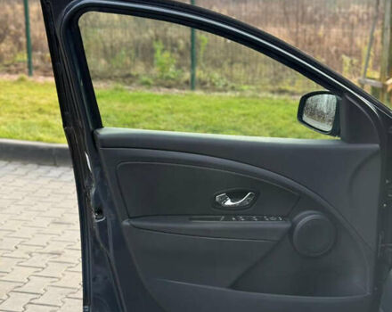 Серый Рено Меган, объемом двигателя 1.5 л и пробегом 180 тыс. км за 11800 $, фото 33 на Automoto.ua