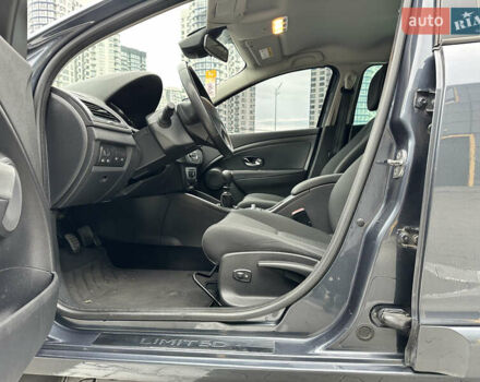 Сірий Рено Меган, об'ємом двигуна 1.5 л та пробігом 186 тис. км за 10750 $, фото 8 на Automoto.ua