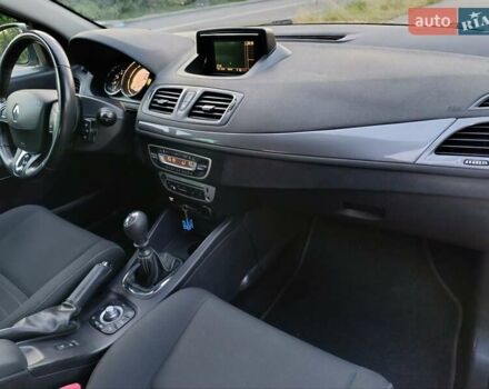 Серый Рено Меган, объемом двигателя 1.5 л и пробегом 160 тыс. км за 10500 $, фото 28 на Automoto.ua