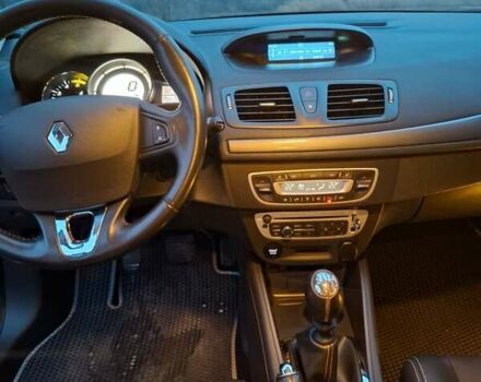 Серый Рено Меган, объемом двигателя 1.46 л и пробегом 270 тыс. км за 9800 $, фото 13 на Automoto.ua