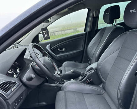 Серый Рено Меган, объемом двигателя 1.5 л и пробегом 226 тыс. км за 9450 $, фото 5 на Automoto.ua