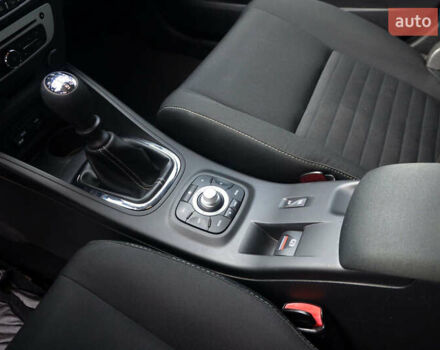 Сірий Рено Меган, об'ємом двигуна 1.5 л та пробігом 186 тис. км за 10450 $, фото 30 на Automoto.ua