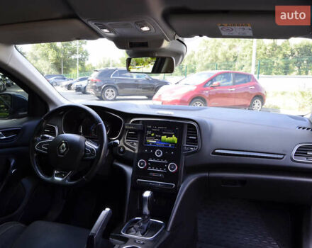 Серый Рено Меган, объемом двигателя 1.46 л и пробегом 393 тыс. км за 10999 $, фото 34 на Automoto.ua