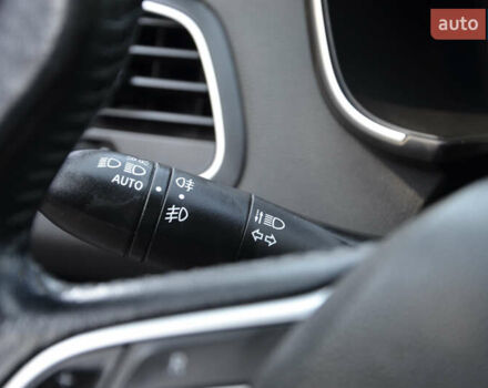 Серый Рено Меган, объемом двигателя 1.46 л и пробегом 393 тыс. км за 10999 $, фото 42 на Automoto.ua