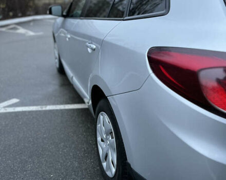 Серый Рено Меган, объемом двигателя 1.5 л и пробегом 162 тыс. км за 10500 $, фото 4 на Automoto.ua