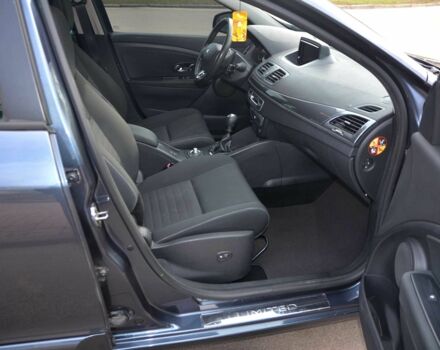 Сірий Рено Меган, об'ємом двигуна 1.5 л та пробігом 185 тис. км за 10750 $, фото 9 на Automoto.ua