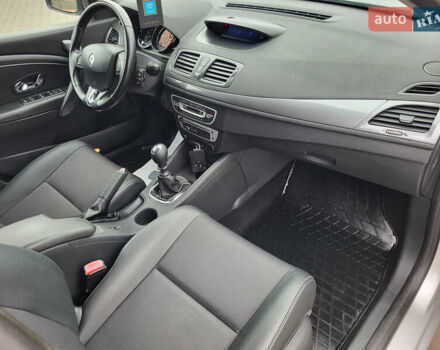 Серый Рено Меган, объемом двигателя 1.5 л и пробегом 198 тыс. км за 10600 $, фото 23 на Automoto.ua