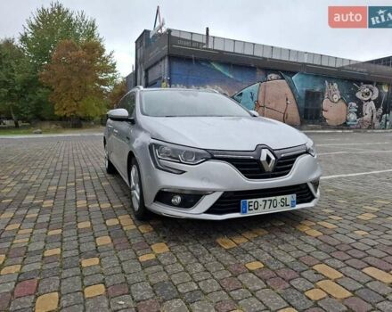 Серый Рено Меган, объемом двигателя 1.5 л и пробегом 224 тыс. км за 12900 $, фото 1 на Automoto.ua