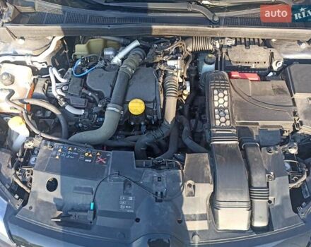 Серый Рено Меган, объемом двигателя 1.46 л и пробегом 211 тыс. км за 12000 $, фото 3 на Automoto.ua