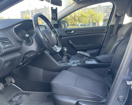 Серый Рено Меган, объемом двигателя 1.46 л и пробегом 186 тыс. км за 13300 $, фото 7 на Automoto.ua