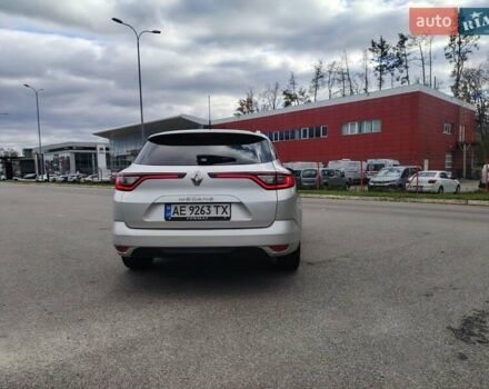 Сірий Рено Меган, об'ємом двигуна 1.46 л та пробігом 198 тис. км за 12588 $, фото 5 на Automoto.ua